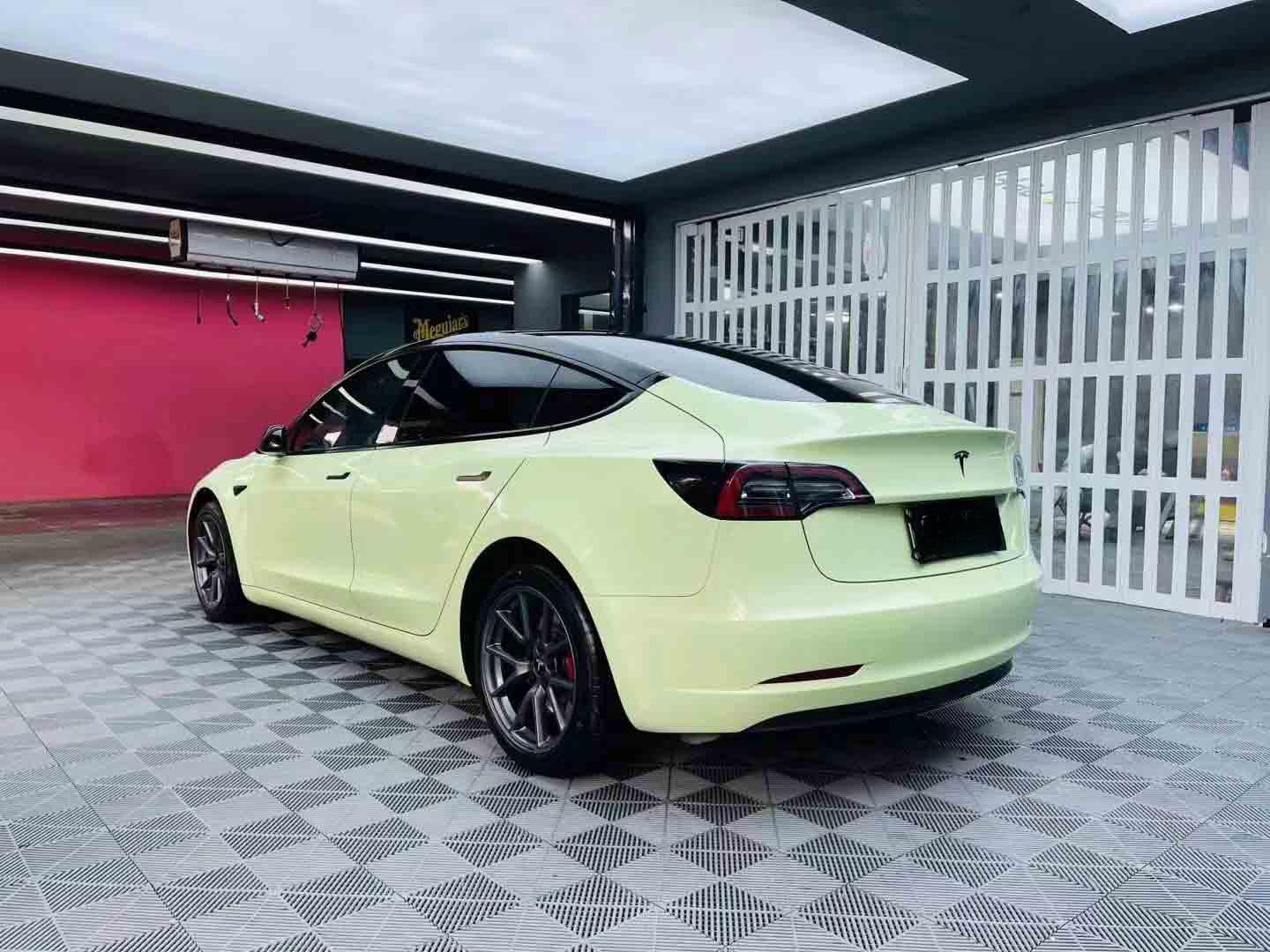 Gloss Avocado Green Vinyl Wrap Y-S